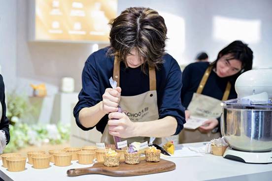 “邪修”出圈，装备升级：AWE2026厨房小家电定义厨房消费新范式(图7)